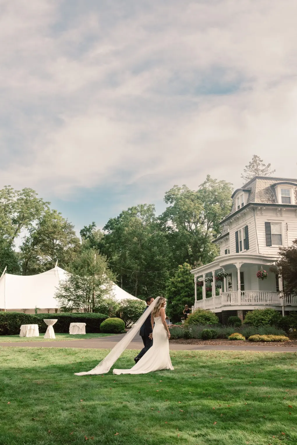 17 jackie and matt wedding at mountainville manor