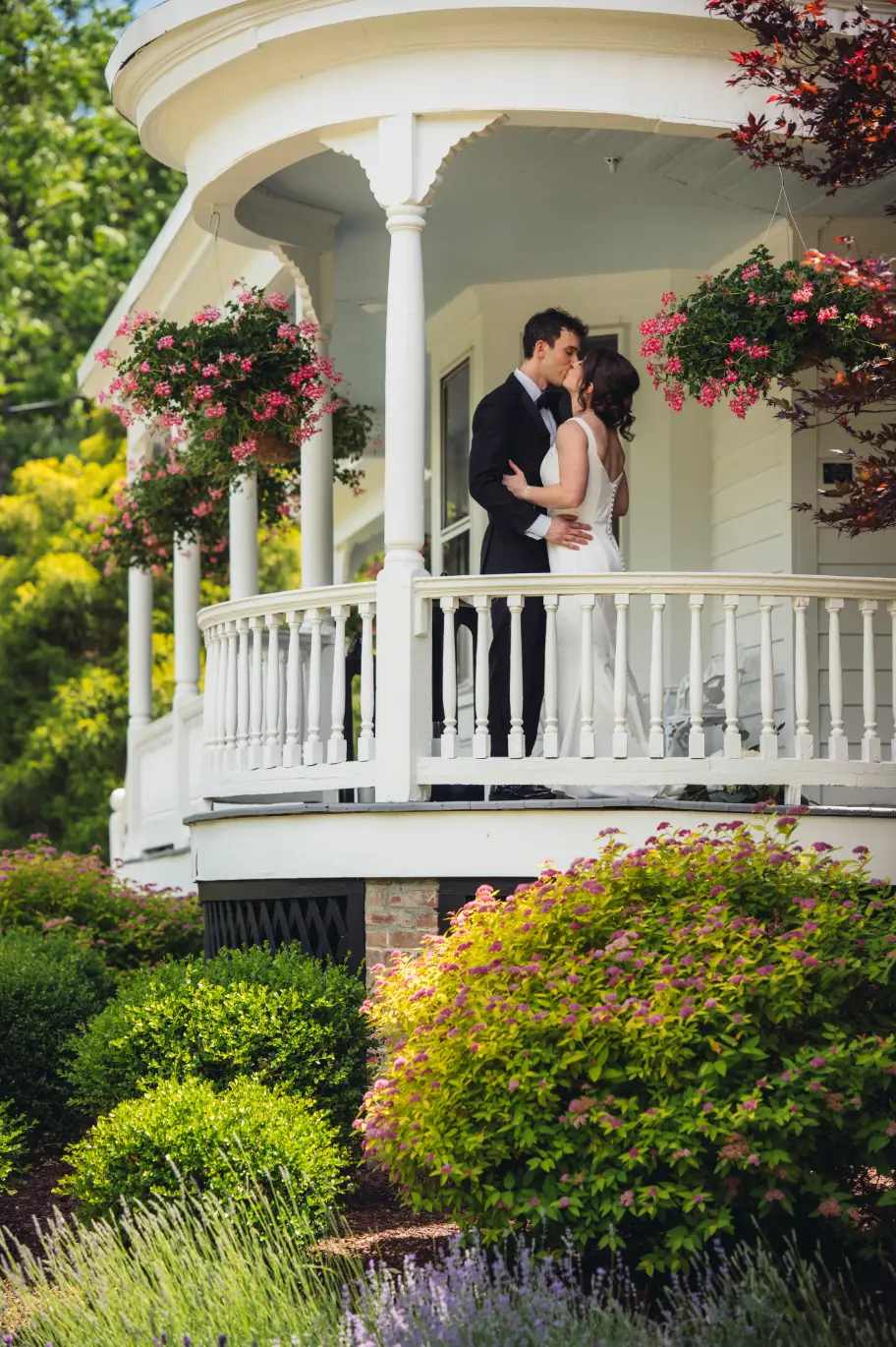 Micro Weddings & Elopements in New York State 12